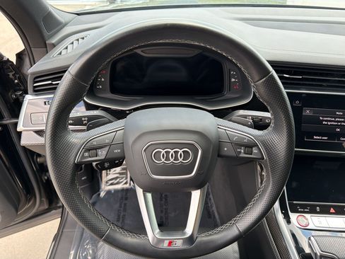 Used 2023 Audi SQ7 Premium Plus w/ Executive Package AWD/4WD image 11