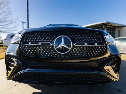 Used 2026 Mercedes-Benz GLE 450 4MATIC image 4
