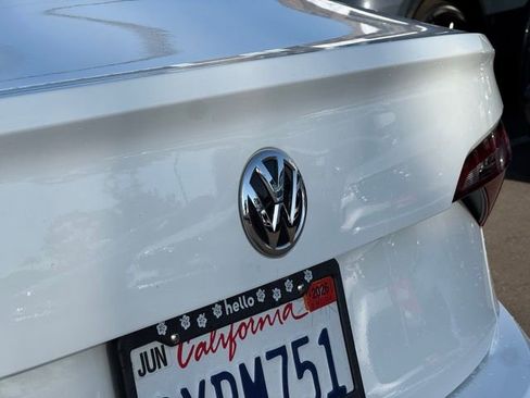 Used 2021 Volkswagen Jetta SE FWD image 25