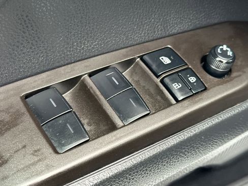 Certified 2022 Toyota Camry SE image 13