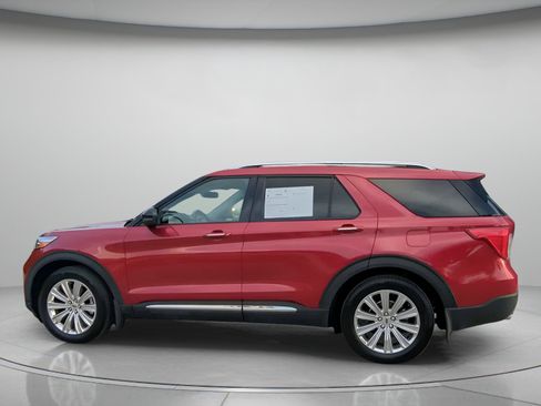 Certified 2022 Ford Explorer Limited w/ Equipment Group 301A RWD image 17