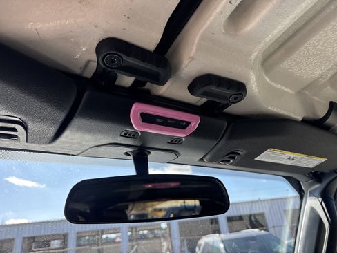 Used 2023 Jeep Wrangler Unlimited image 31