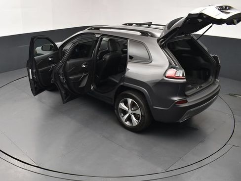 Used 2022 Jeep Cherokee Limited AWD/4WD image 28