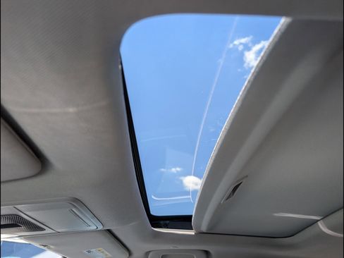 Certified 2024 Honda CR-V EX image 11