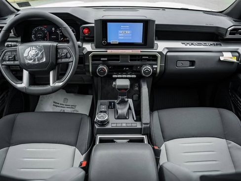 New 2025 Toyota Tacoma TRD Off-Road image 20