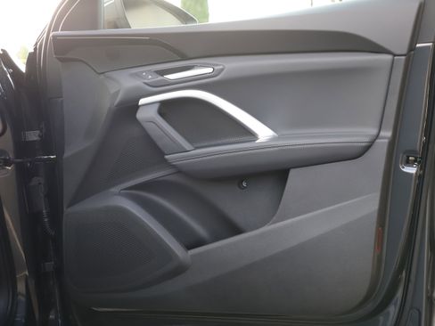 Used 2025 Audi Q5 Premium image 8