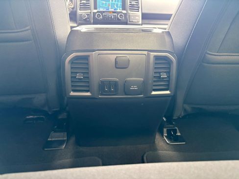 Used 2019 Ford F150 XLT w/ Equipment Group 302A Luxury image 22