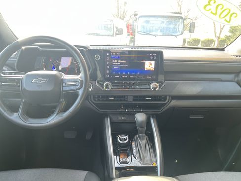 Certified 2023 Chevrolet Colorado Trail Boss w/ Technology Package image 28