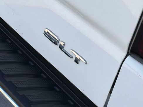 Used 2020 GMC Sierra 1500 SLT image 11