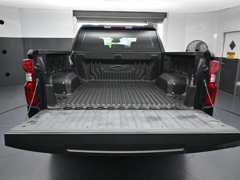 Used 2022 Chevrolet Silverado 1500 Custom RWD image 35