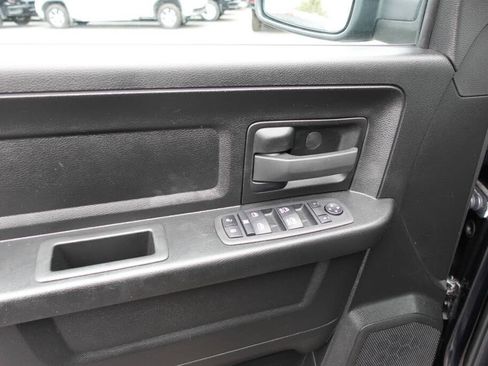 Used 2023 RAM 1500 Express w/ Wheel & Sound Group AWD/4WD image 17