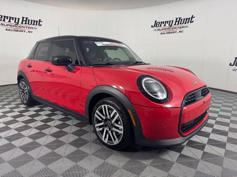 Used 2025 MINI Cooper S FWD image 5