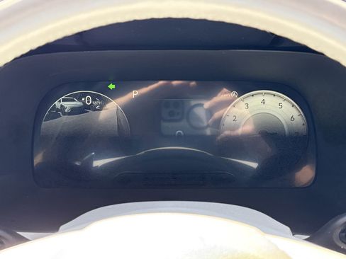 Used 2024 Hyundai Palisade Calligraphy image 24