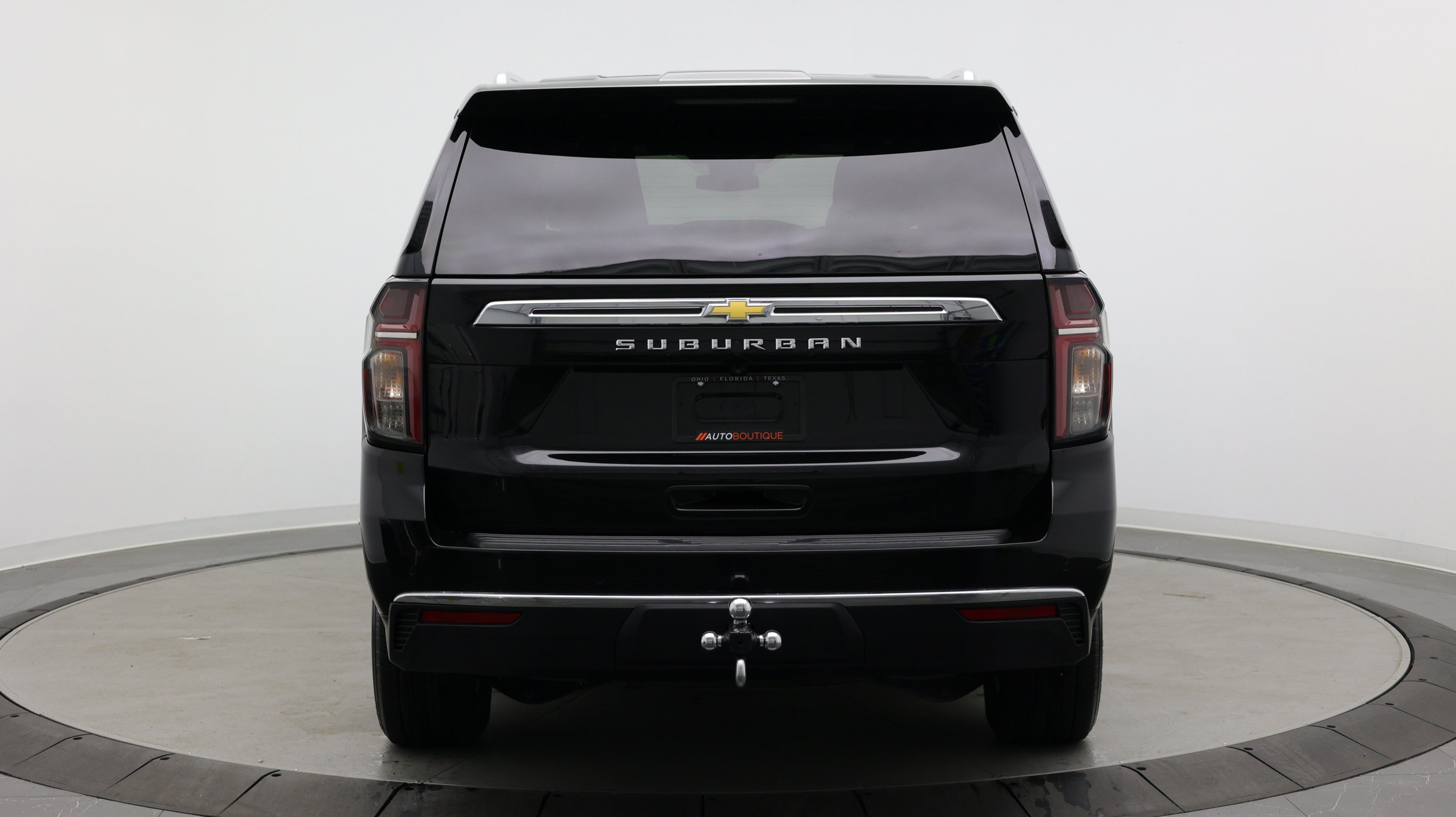 Used 2023 Chevrolet Suburban LS w/ Driver Alert Package RWD image 6