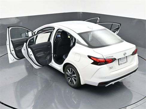 New 2025 Nissan Versa SV w/ Trunk Package image 42