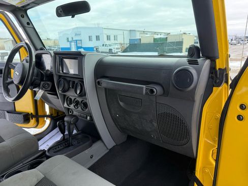 Used 2008 Jeep Wrangler X image 26