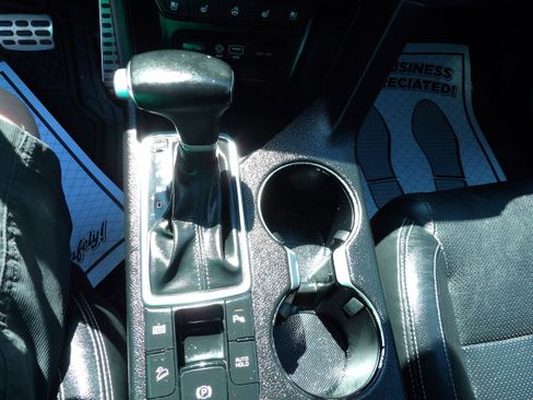 Used 2019 Kia Sportage SX image 17