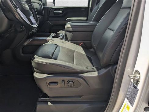 Certified 2022 GMC Sierra 2500 SLT w/ SLT Convenience Package image 15