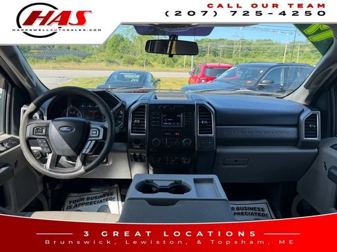 Used 2017 Ford F250 XLT w/ Snow Plow Prep Package AWD/4WD image 14