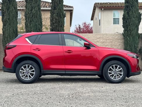 Used 2023 MAZDA CX-5 AWD 2.5 S w/ Preferred Package image 3