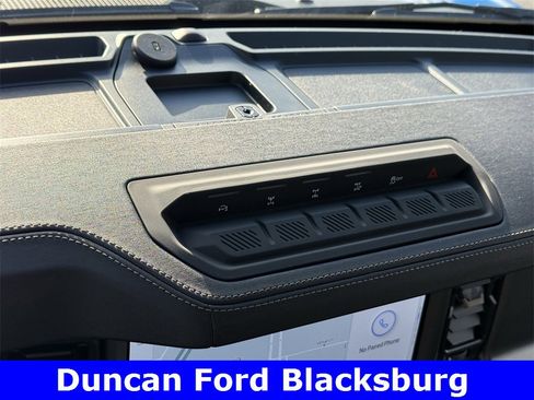 New 2025 Ford Bronco Badlands image 22