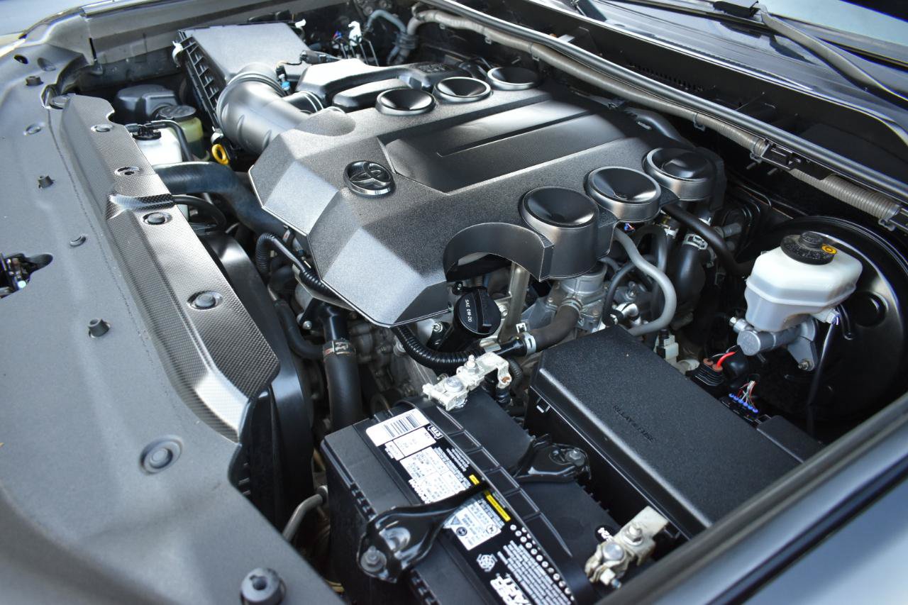 Used 2017 Toyota 4Runner SR5 RWD image 51