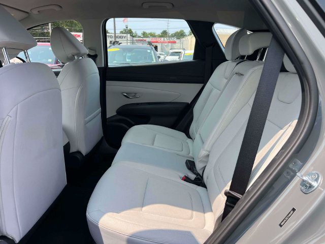 Certified 2026 Hyundai Tucson SE AWD/4WD image 11