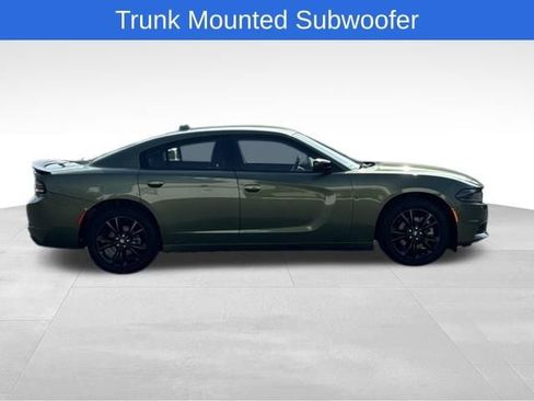 Used 2022 Dodge Charger SXT w/ Blacktop Package AWD/4WD image 9