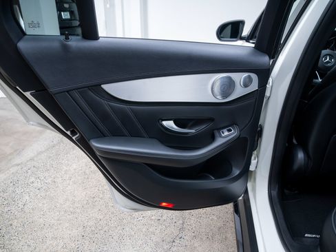 Used 2019 Mercedes-Benz GLC 63 AMG 4MATIC w/ Multimedia Package image 26