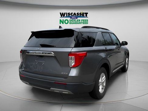 Certified 2022 Ford Explorer XLT w/ Equipment Group 202A AWD/4WD image 29
