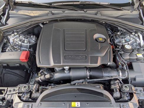 Used 2024 Jaguar F-PACE R-Dynamic S image 20