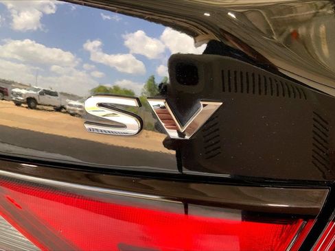Used 2023 Nissan Sentra SV FWD image 7
