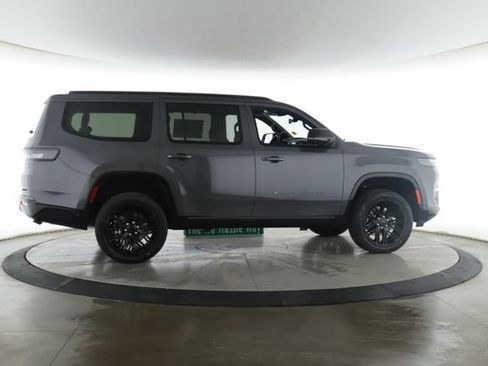 New 2026 Jeep Grand Wagoneer Limited AWD/4WD image 6
