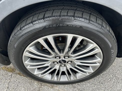 Used 2016 Lincoln MKX Reserve image 35