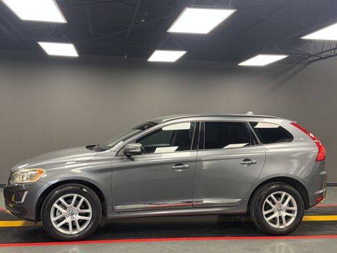 Used 2017 Volvo XC60 T5 w/ Tailgate Package FWD image 7