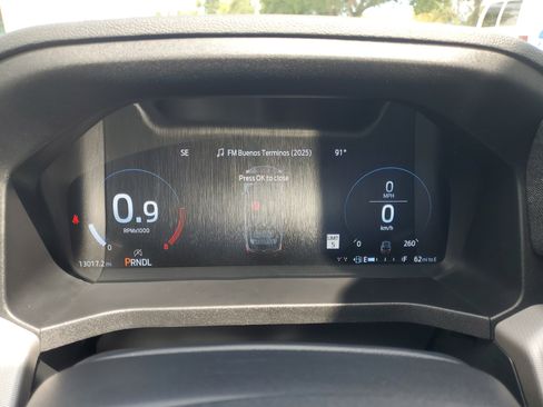 Used 2025 Ford Explorer Active RWD image 25