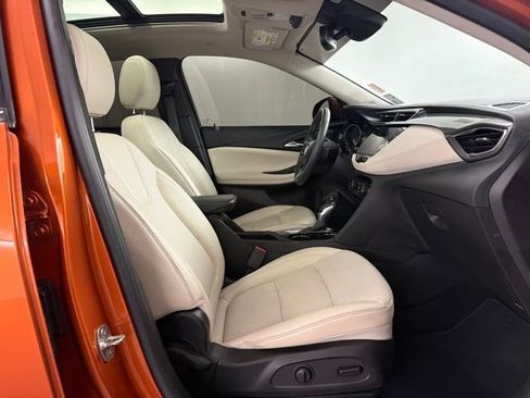 Used 2023 Buick Encore GX Essence w/ Experience Buick Package image 32