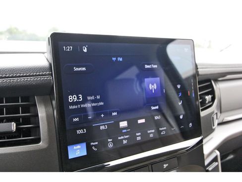 Certified 2024 Ford Expedition XLT RWD image 22