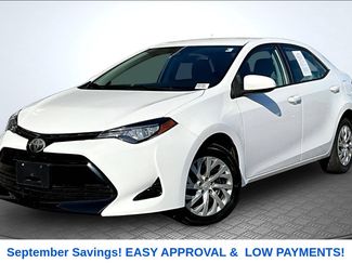 Used 2017 Toyota Corolla LE FWD video 1
