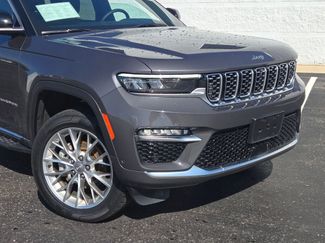 Used 2023 Jeep Grand Cherokee Summit w/ Luxury Tech Group V video 2