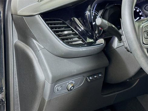 Certified 2023 Buick Envision Avenir image 8