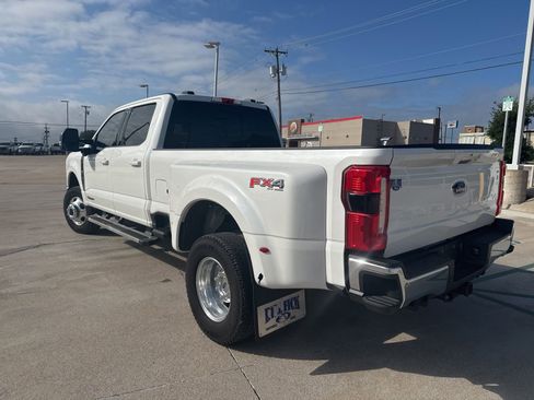 Used 2024 Ford F350 Lariat w/ FX4 Off-Road Package AWD/4WD image 6