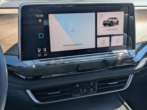 New 2026 Volkswagen Atlas SE image 12