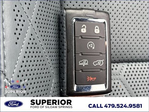 Used 2022 Jeep Grand Wagoneer Series III AWD/4WD image 55