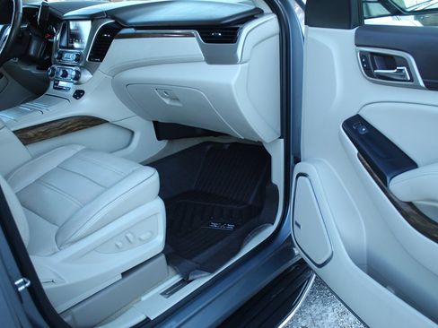 Used 2018 GMC Yukon XL Denali w/ Open Road Package image 19