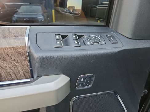 Used 2018 Ford F350 Lariat w/ Camper Package AWD/4WD image 19