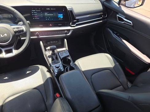 Used 2023 Kia Sportage EX FWD image 12