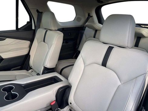 New 2026 Honda Pilot Touring image 25