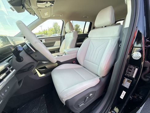 New 2026 Hyundai Santa Fe SEL image 14