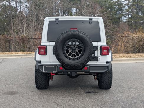 Used 2022 Jeep Wrangler Unlimited Rubicon w/ Xtreme Recon 35" Tire Package image 7